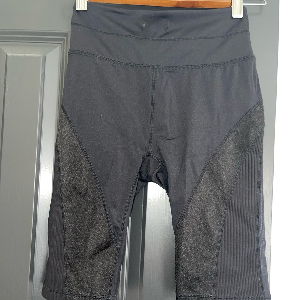 Free people biker shorts size XS